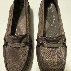 Women's Brown Slip-On Loafer Flats